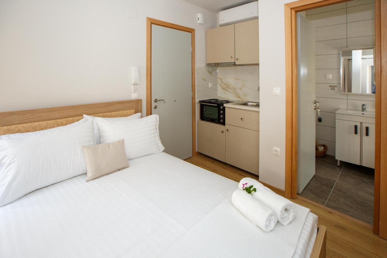 Οniro Comfort Living Ioánina Exterior foto